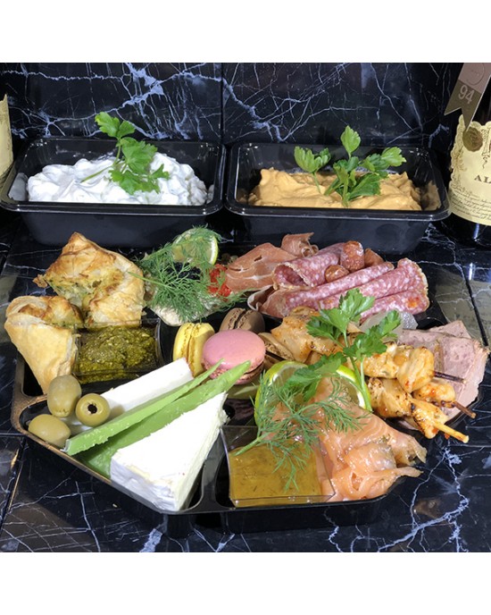 Eksklusiv Tapas Boks (2 prs.) Eksklusiv Tapas Boks (2 prs.)